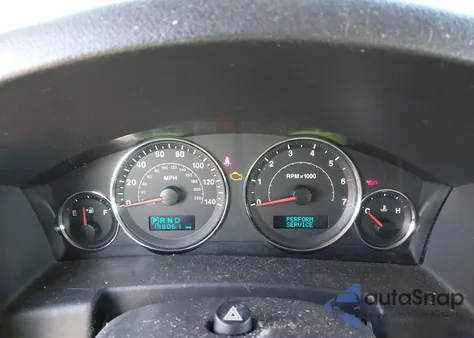 2007 Jeep Commander Sport z USA, uszkodzony, nr VIN 1J8HG48K27C570434